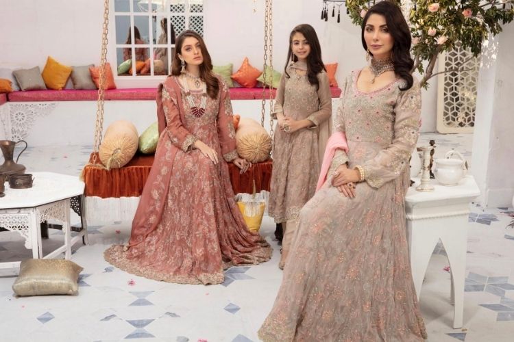 Where Can I Buy Pakistani Clothes While Living In The UK?