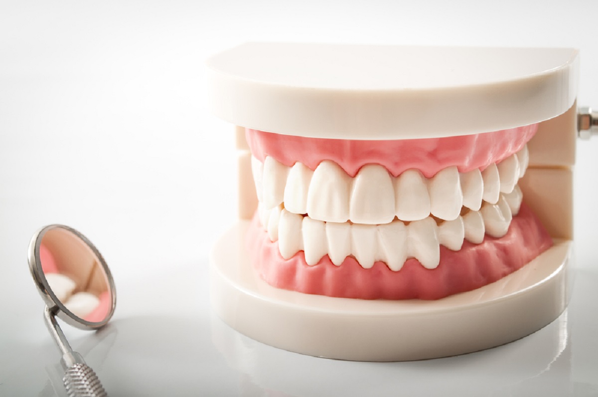 What Conditions Can A Dental Hygienist Treat?
