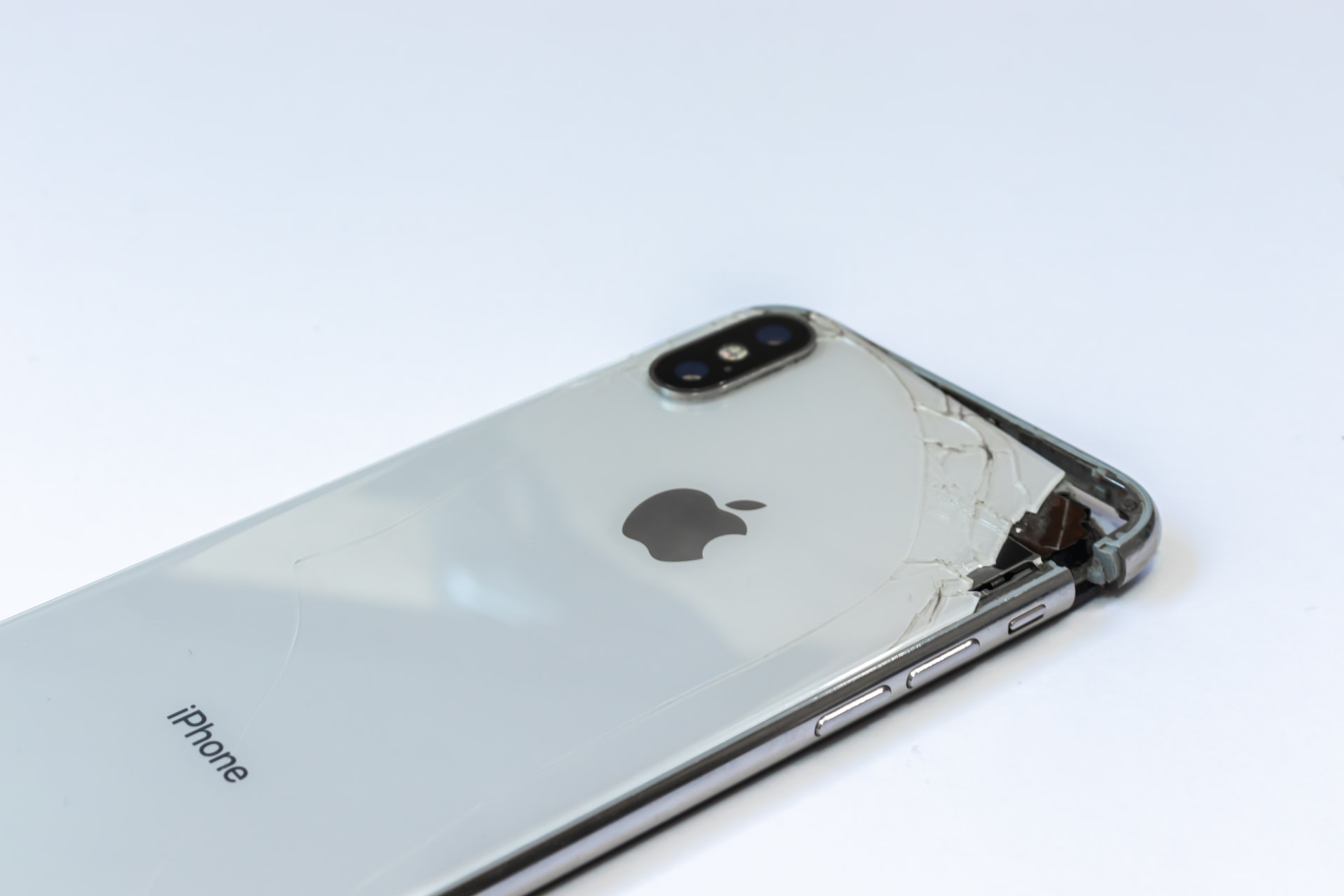 Get your Broken Phone repaired by electronics repair in Dayton, Ohio.